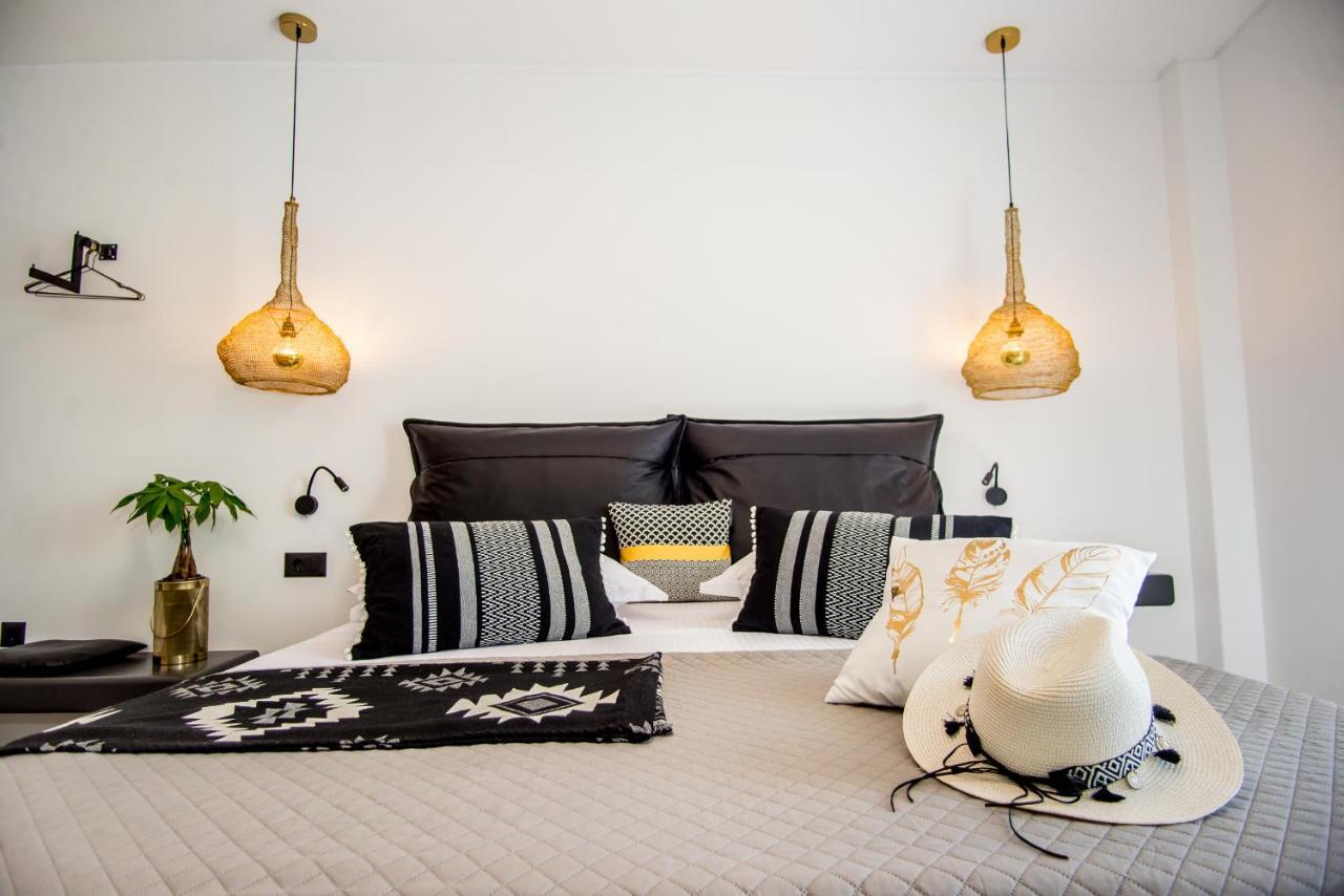 A & B Minimal Suite Ιι With Sea View In Argostoli Exteriör bild
