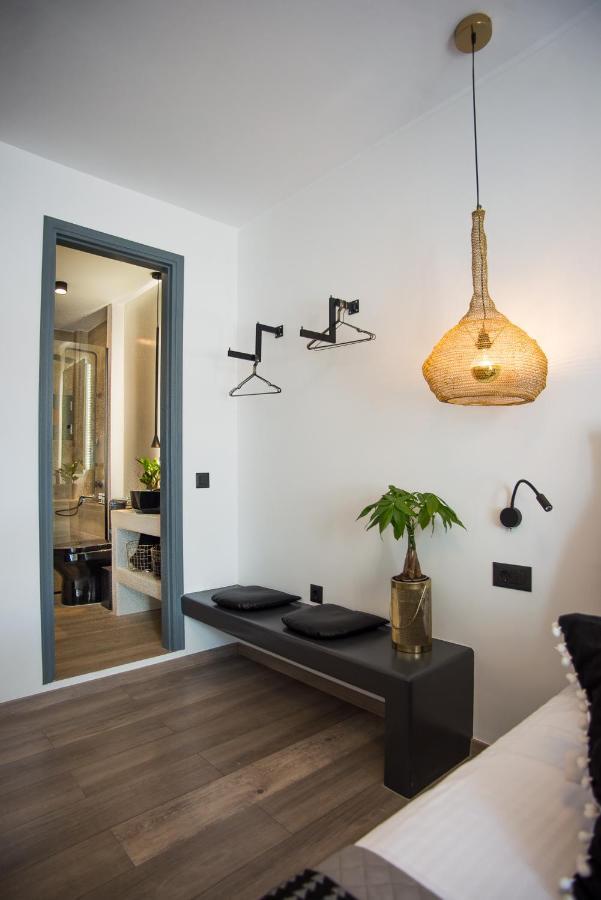 A & B Minimal Suite Ιι With Sea View In Argostoli Exteriör bild