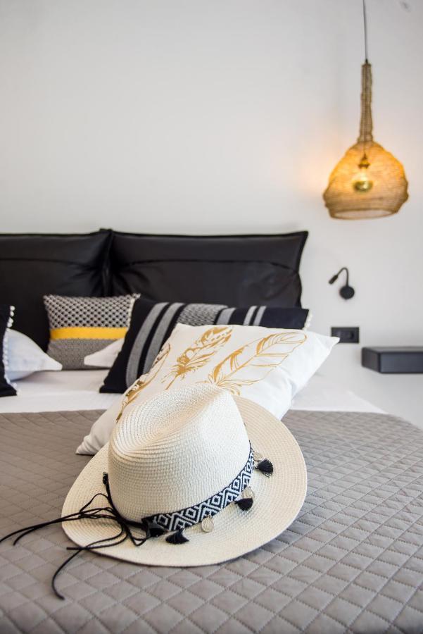 A & B Minimal Suite Ιι With Sea View In Argostoli Exteriör bild